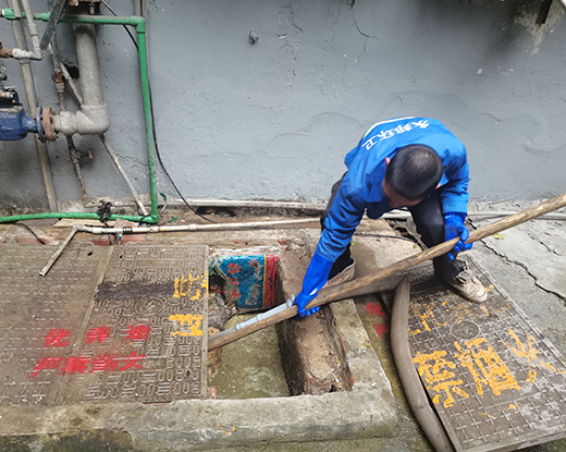 排浦镇清掏化粪池
